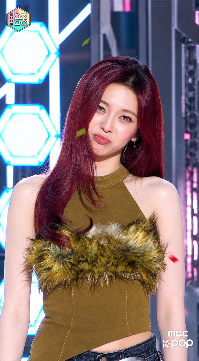 CHIQUITABASE's tweet photo. Chiquita alluring and gorgeous beauty

#CHIQUITA 
#BABYMONSTER
#치키타 #チキータ https://t.co/2UbTnvWar7