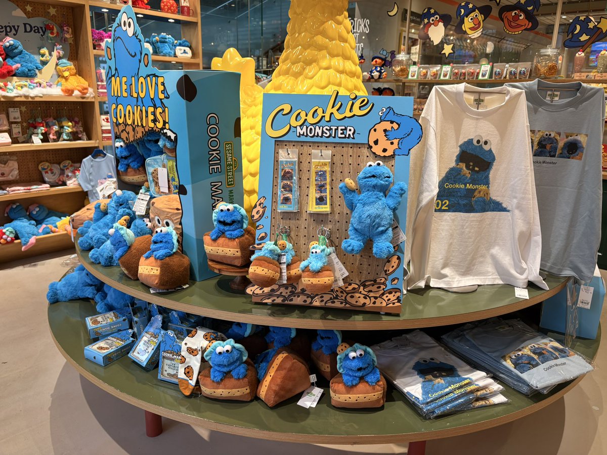 momaillust's tweet photo. クキモンたくさん🍪クッキーうま😋💙 https://t.co/XpUE5gQAj9