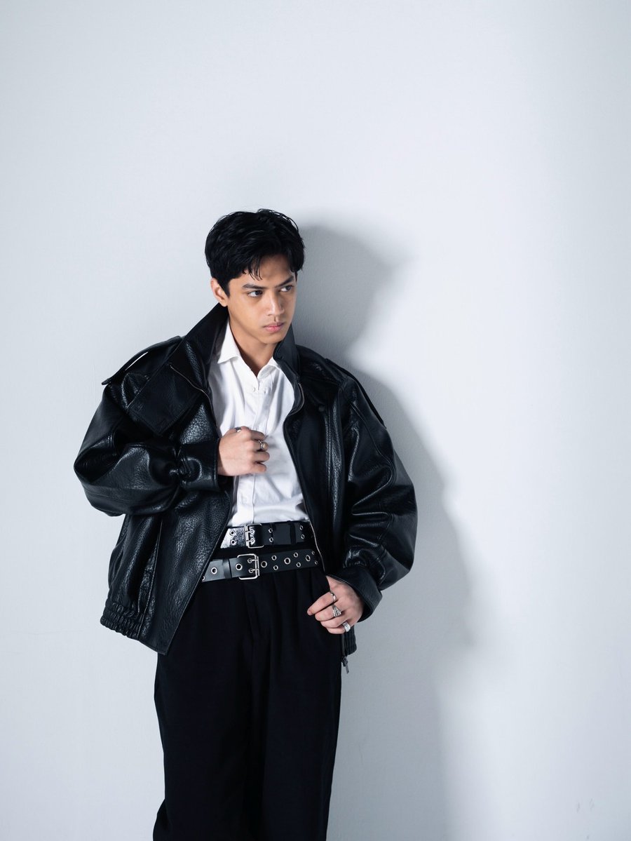 FilmIndoSource's tweet photo. El Putra Sarira has been cast in ‘YANG DISEBUT NAKAL’ directed by Benni Setiawan.

Production is set to begin under DLK Pictures and Inhype Pictures. https://t.co/KKUxHUcl4t