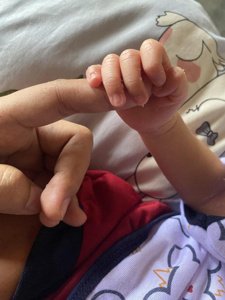 markcilv's tweet photo. kado terindah yg ku dapatkan di tahun ini🥹🤏 https://t.co/2sDtc3tAij