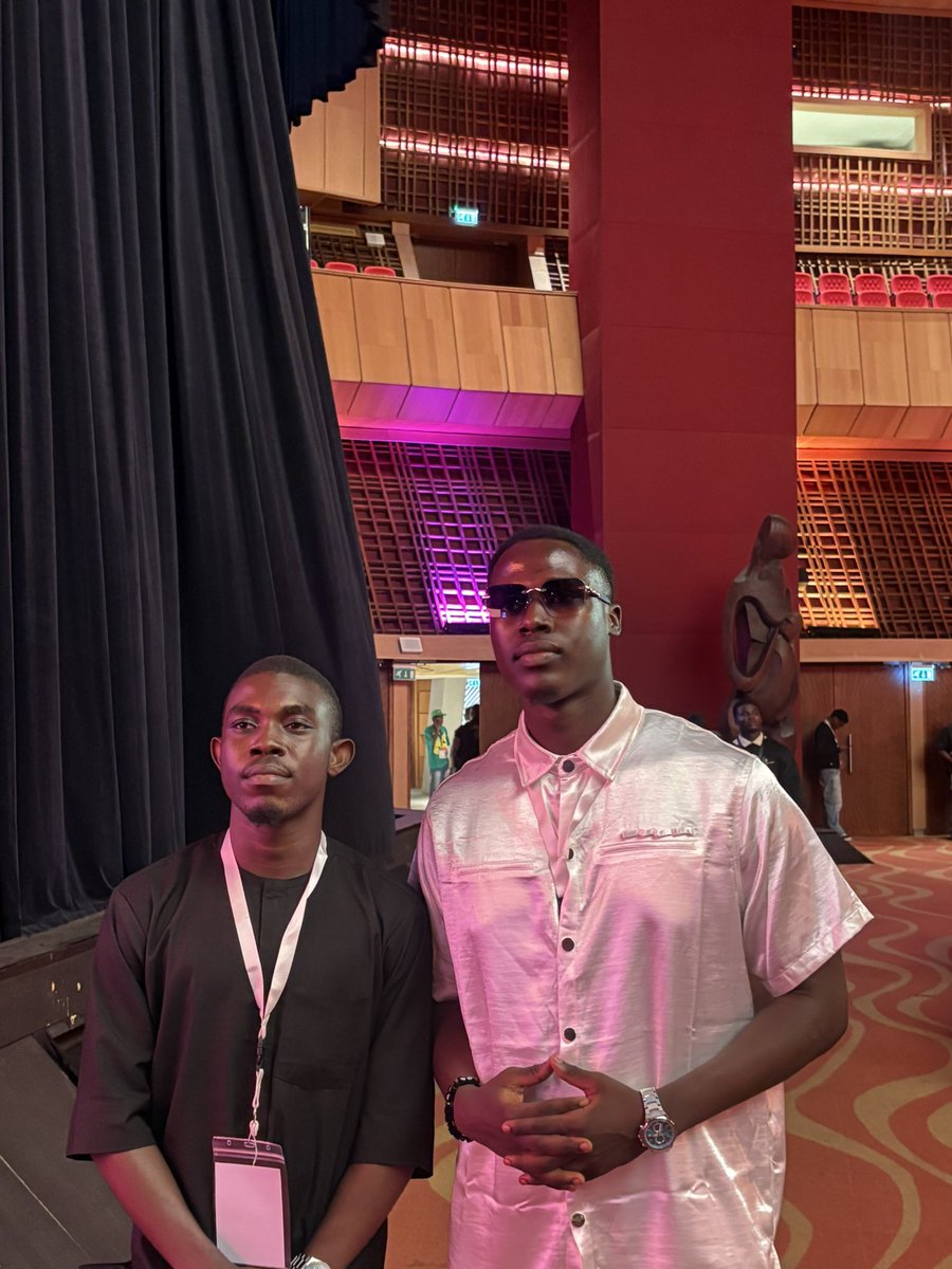 BiigPappy's tweet photo. Proof that I attended #Blockefest2026

 Everyone just tall pass me 😭😭😂😂😂

But we can all do great things from small places. https://t.co/NdY78sAeHf
