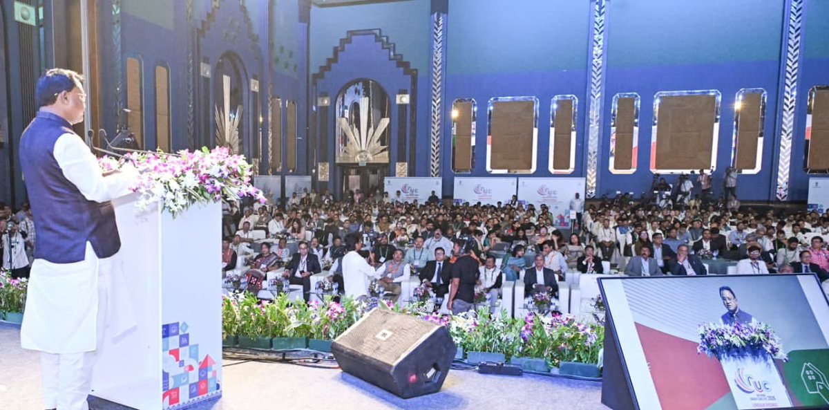 HUDDeptOdisha's tweet photo. Building cities for a Samruddha Sahar, #ViksitOdisha!

Hon’ble CM Shri @MohanMOdisha  inaugurated 2nd  #NationalUrbanConclave2026 in Bhubaneswar, Odisha, outlining a vision for modern infrastructure, inclusive mobility and planned urban growth.

#OdishaOnTheMove #UrbanRising https://t.co/5txuC2pgLN