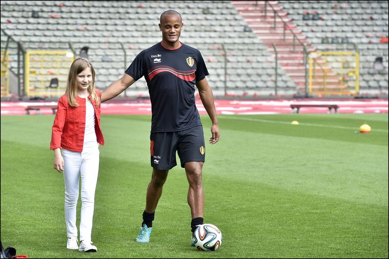 BlogMathilde's tweet photo. Wishing Vincent Kompany a prompt recovery! https://t.co/w4ufaLP9R3