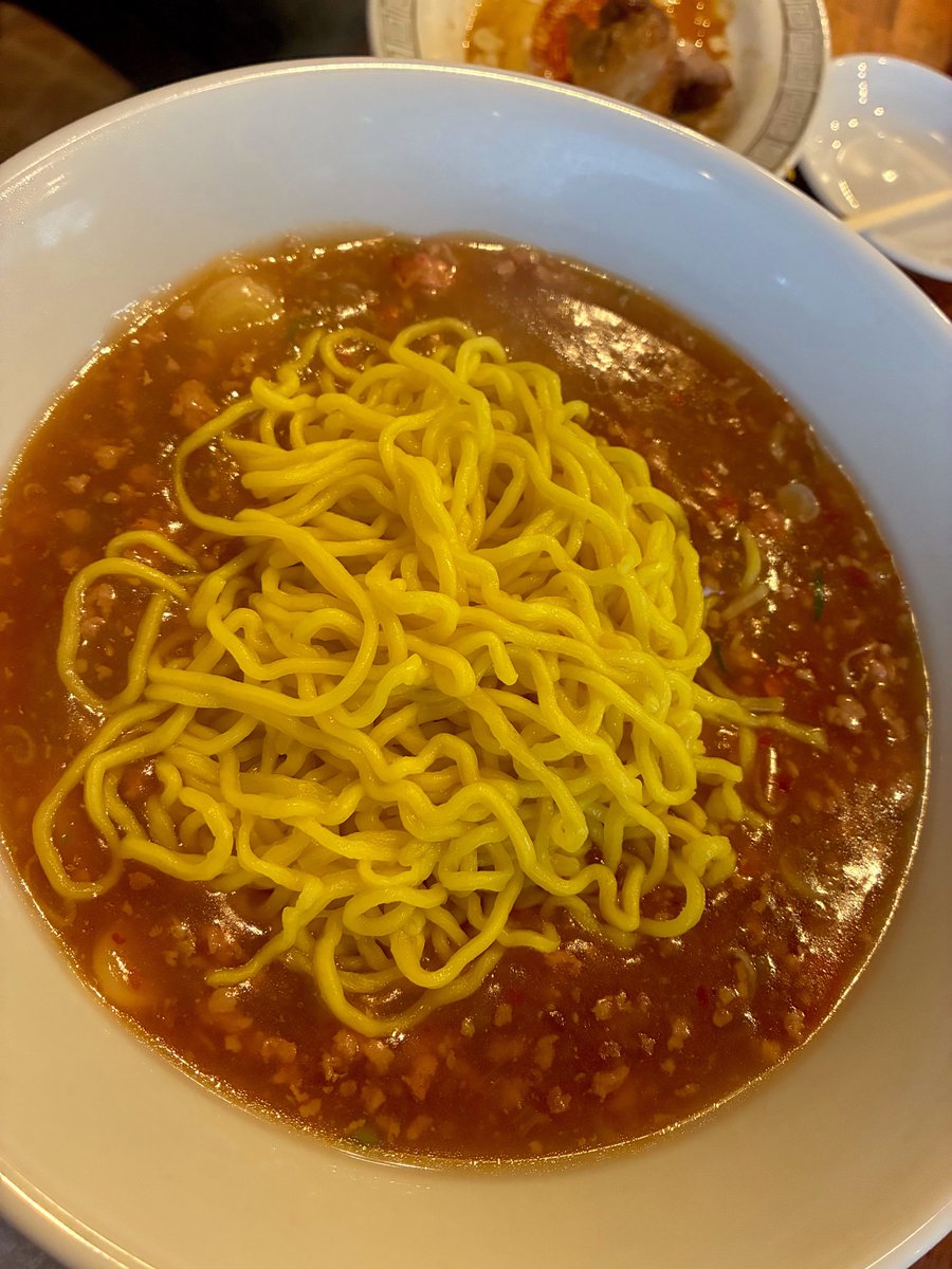 maynard_maymay's tweet photo. 雨だから遠出やめて小田原ランチでした(*´꒳`*)

#中華四川
#小田原タンタン麺
#小田原牧場アイス工房 https://t.co/eVqWNa7ErY