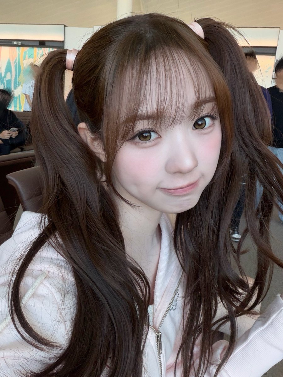 LOONASASAS's tweet photo. 수민이가 널리널리 퍼뜨려 달래서!!

#tripleS #트리플에스 #김수민 #SooMin https://t.co/JA6QomEkMA