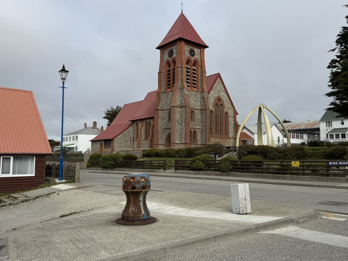 robertflute's tweet photo. Wonderful to be back in the 🇫🇰 Falkland Islands https://t.co/hrPRvIjPxz