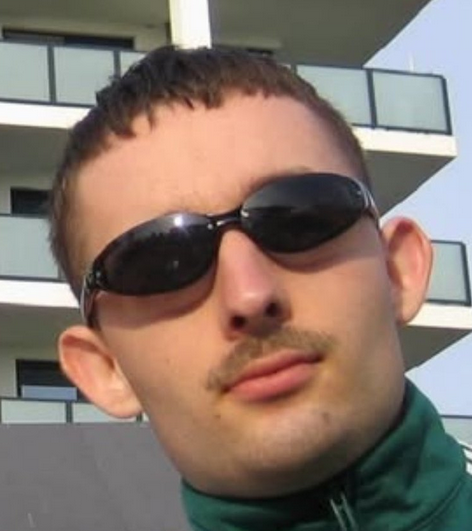 proletariatcat's tweet photo. Es muss ein Tel Aviv Inside Joke sein, weil wieso suchen die sich immer die absurd lächerlichsten Gestalten als ihre Propagandisten aus? https://t.co/bChO0ZvPxY