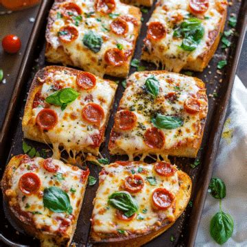 pawpaw_ray's tweet photo. 🍕Today is “Pizza Makers Day”🍕
#Kids challenges:
😋Ask your #Grandparents &amp; #Parents their favorite toppings!
😋Uncover places that make Pizza different from others!
😋Make #Pizzas of Bagels; English Muffins; and French Toast!

#DadLife &amp; #MomLife ideas for #FamilyTime &amp; #Food! https://t.co/ihOcXzfvL7