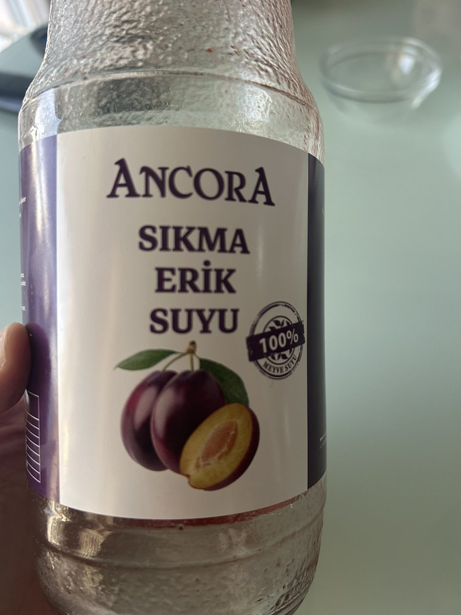 fatihpakdamar's tweet photo. İnanasım gelmiyor ama ailecek çok alıştık. İlk defa böyle bir içerik gördüm desem yeri var. 

İçindekiler: ERİK 
Harfler kodlar şunlar bunlar yok sadece “erik”… 😊🙋‍♂️

Baştan söyleyeyim reklam değil paramızla alıyoruz. https://t.co/h00ikEQ1Xg