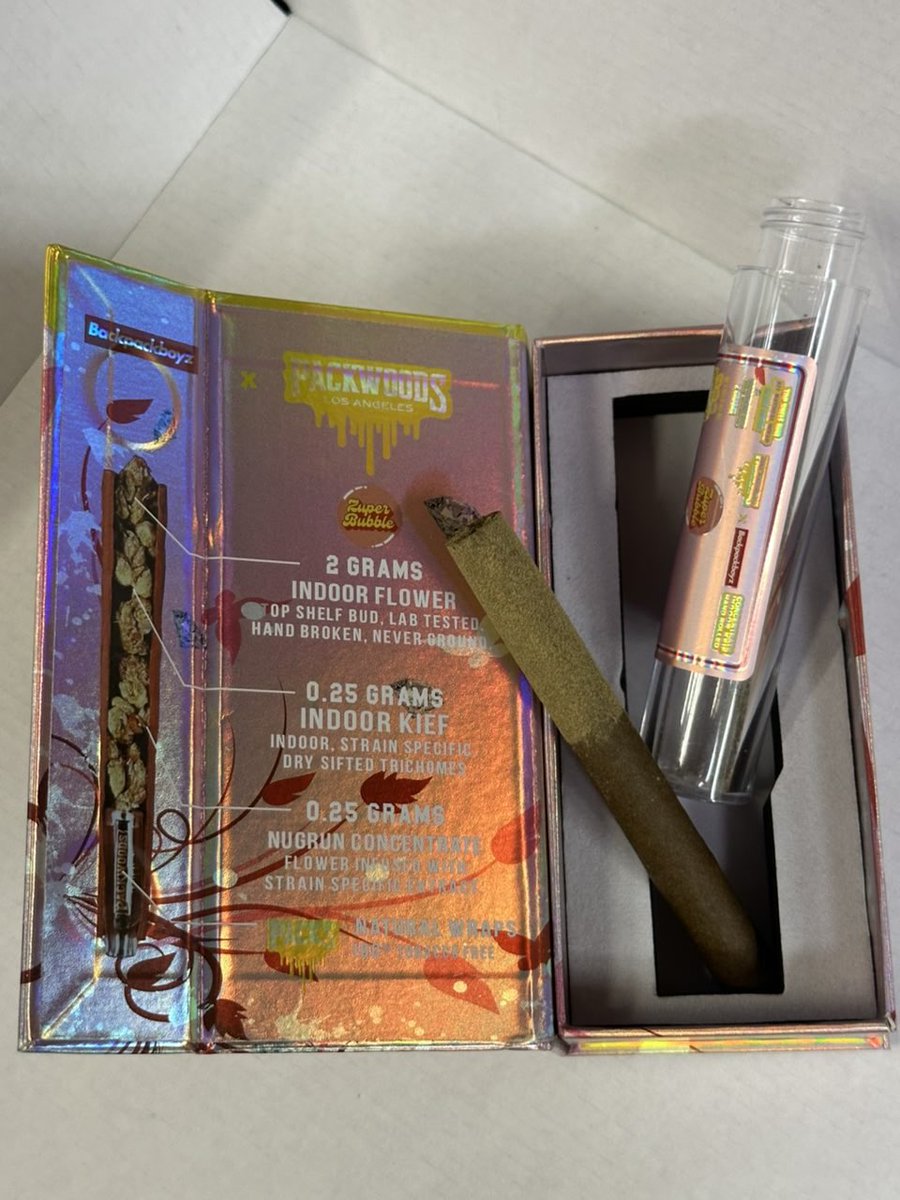 Highplow's tweet photo. Packwoods 
2G Blunt 
25/50+ $9
100+ $8.5
Bulk $7 https://t.co/NdZnNUA1OE