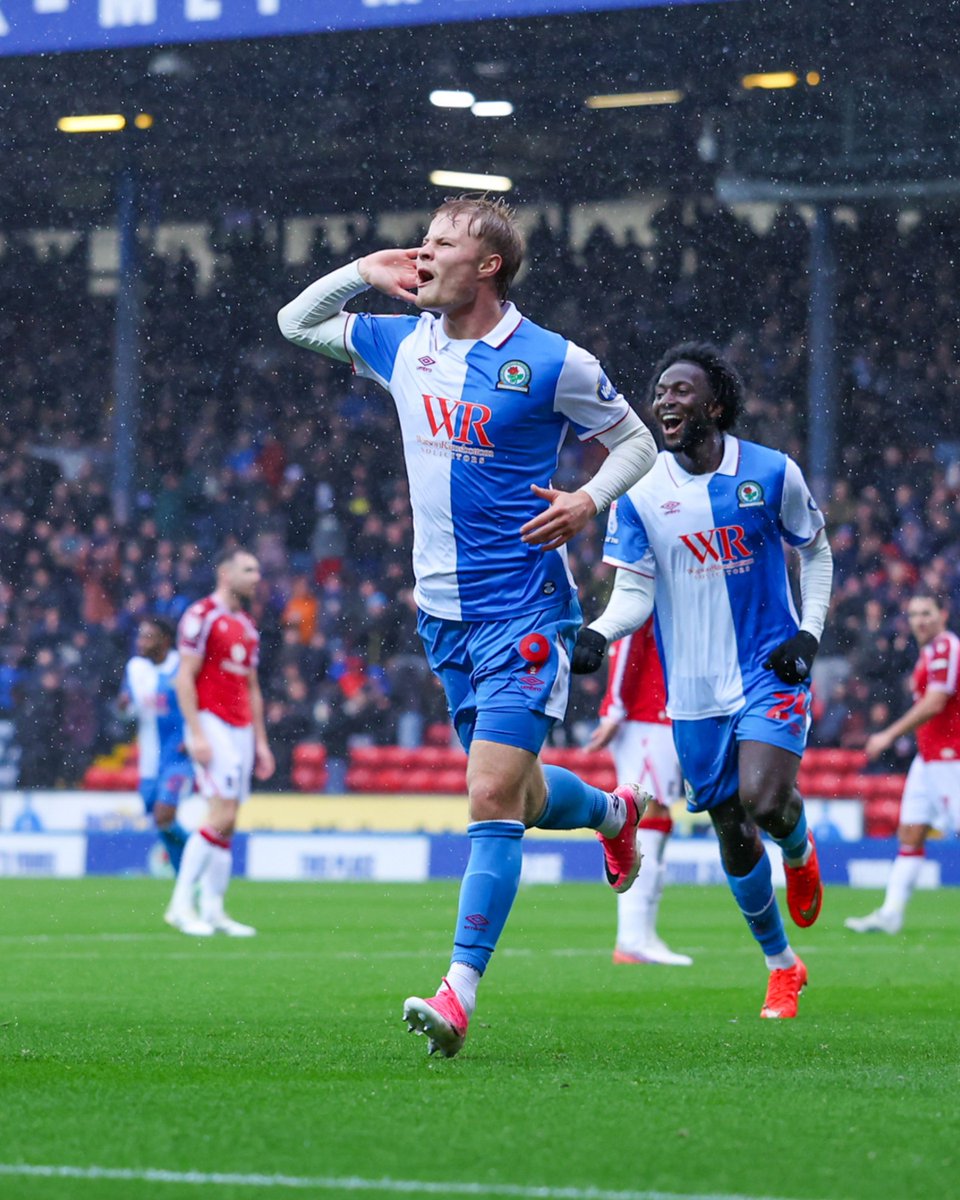Rovers's tweet photo. Another one! 🧊

@AndriLucasG | #ROVvWXM | #Rovers 🔵⚪️ https://t.co/zlVah3ffu5