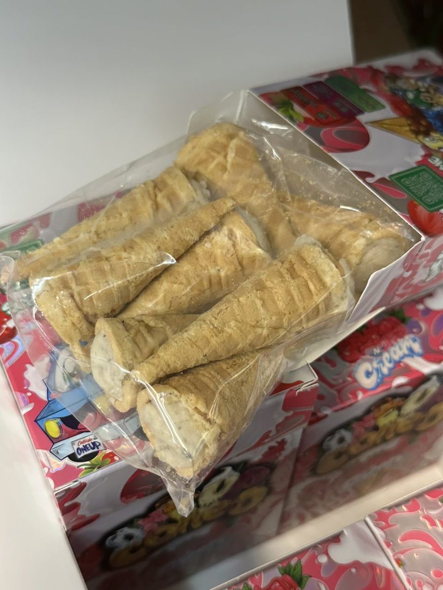 Highplow's tweet photo. One Up - ConeO
4G Shroom Edible
Authentic 
25/50+ $14
100+ $13
Bulk $11 https://t.co/0R3HJWlPoi