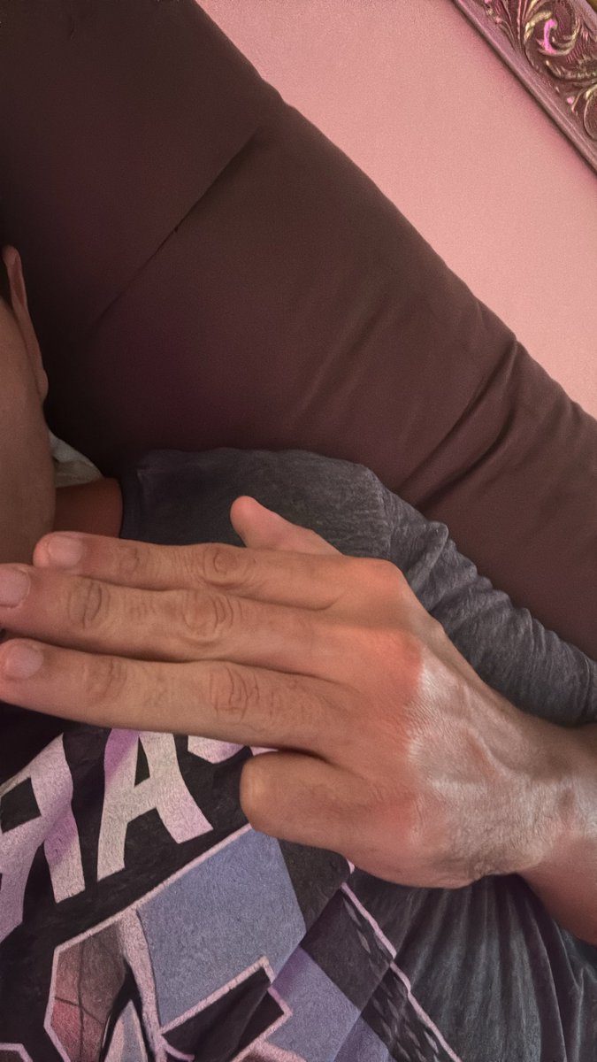 VetoOo's tweet photo. #SomosTodos9Dedos https://t.co/r8NU5HQhBY