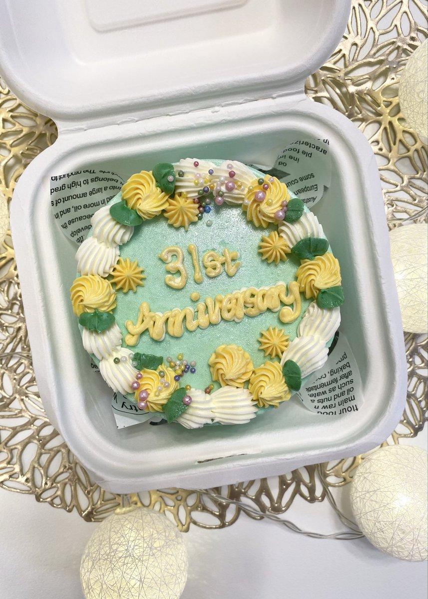 haisai_yonya's tweet photo. ꒰　𝙷𝙰𝙿𝙿𝚈 𝙱𝙸𝚁𝚃𝙷𝙳𝙰𝚈 𝚂𝙷𝙾 ☕️💚  ꒱ ⸝⸝

いつも数え切れないほどの幸せを届けてくれて、歌い続けてくれて、ありがとう

奨くんがたくさんの愛でみんなを包み込んでくれるように、奨くんもたくさんの愛に囲まれて、笑顔で幸せに過ごせますように

#HAPPYSHODAY
#與那城奨31歳も大優奨 https://t.co/vQbetJPnEc