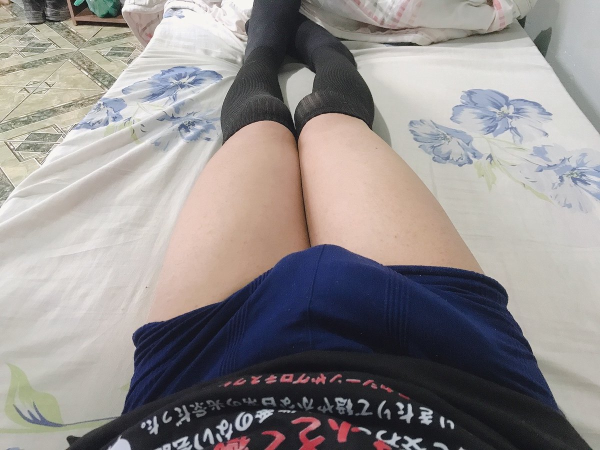 GaabsFemboy's tweet photo. coxas 💕💕 #femboy https://t.co/QkBSeybjw5