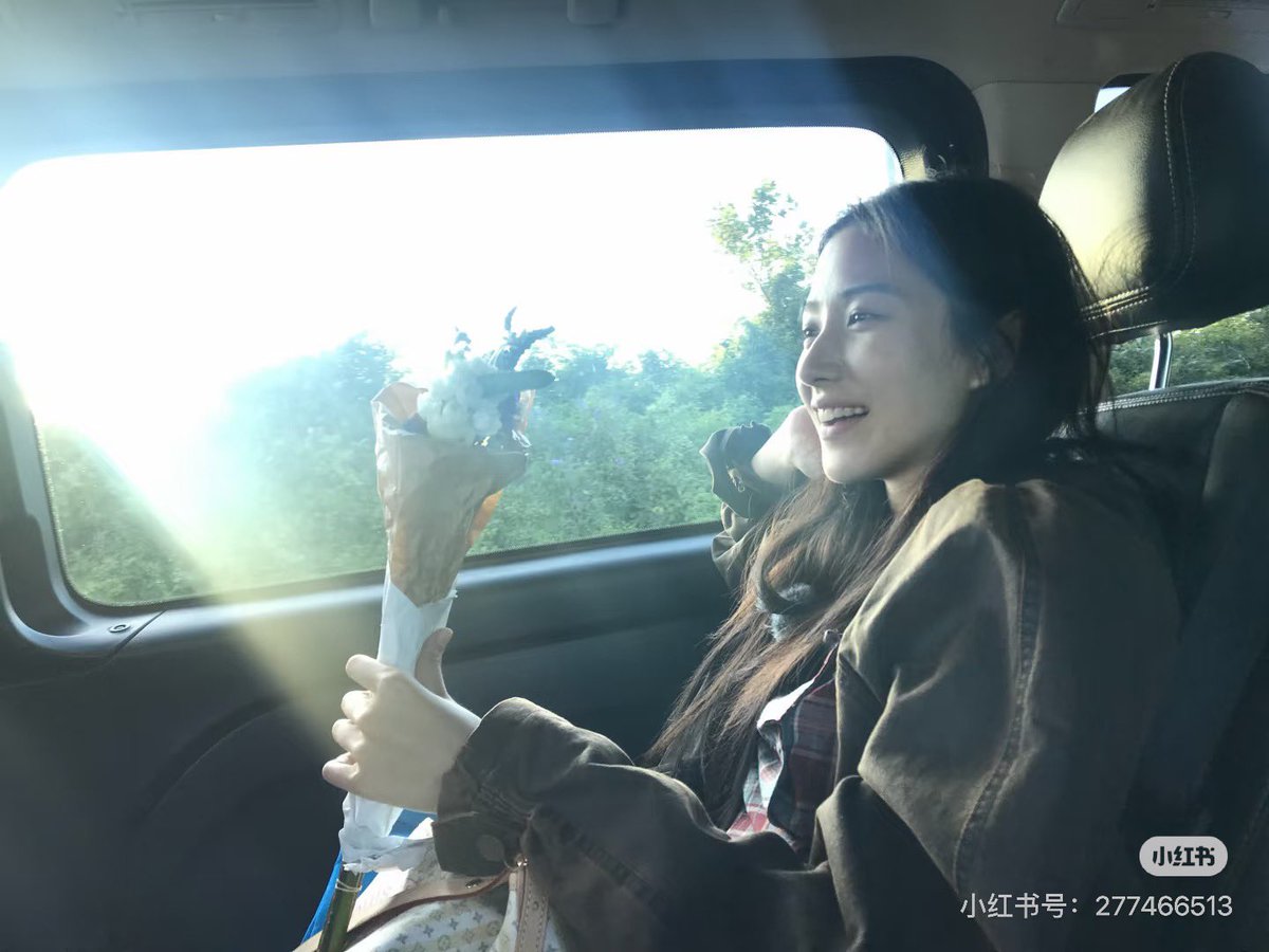 for0927x's tweet photo. 261024 Lu Yuxiao XHS update

“I’ve got a few lingering moments to share, let’s take our time going through them together.

This trip has reached its end, but I truly hope it brought you a touch of something unique: a little bit of joy, perhaps.”

#LuYuxiao #卢昱晓
#卢昱晓遇见才晓 #卢昱晓来到地球的另一边