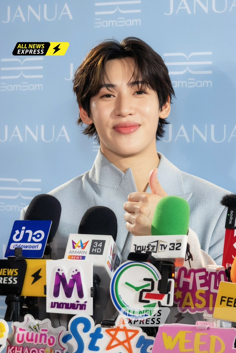 ALLNewsEXPRESS1's tweet photo. พรีเซนเตอร์หล่อบอกต่อ!!  “แบมแบม” #BamBam พรีเซนเตอร์คนใหม่ล่าสุดของ JANUA ในงาน “JANUA X BAMBAM PRESENTS SCENTS OF SOUL COLLECTION EXCLUSIVE EVENT”

#JANUAEXPERIENCEWITHBAMBAM 
#JANUAXBAMBAM
#BamBam
#뱀뱀 #JANUA
#JANUASCENTSOFSOUL https://t.co/nFgqnAGLjr