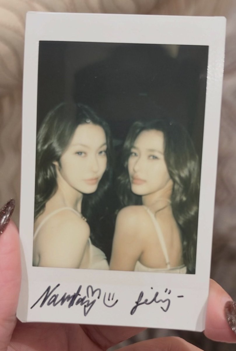 filmrachq's tweet photo. we’re so lucky they’re dating

NAMTANFILM  FAN FEST BLOOM
#BBFanFest2026inMacau #namtanfilm https://t.co/VKA4dxq14X