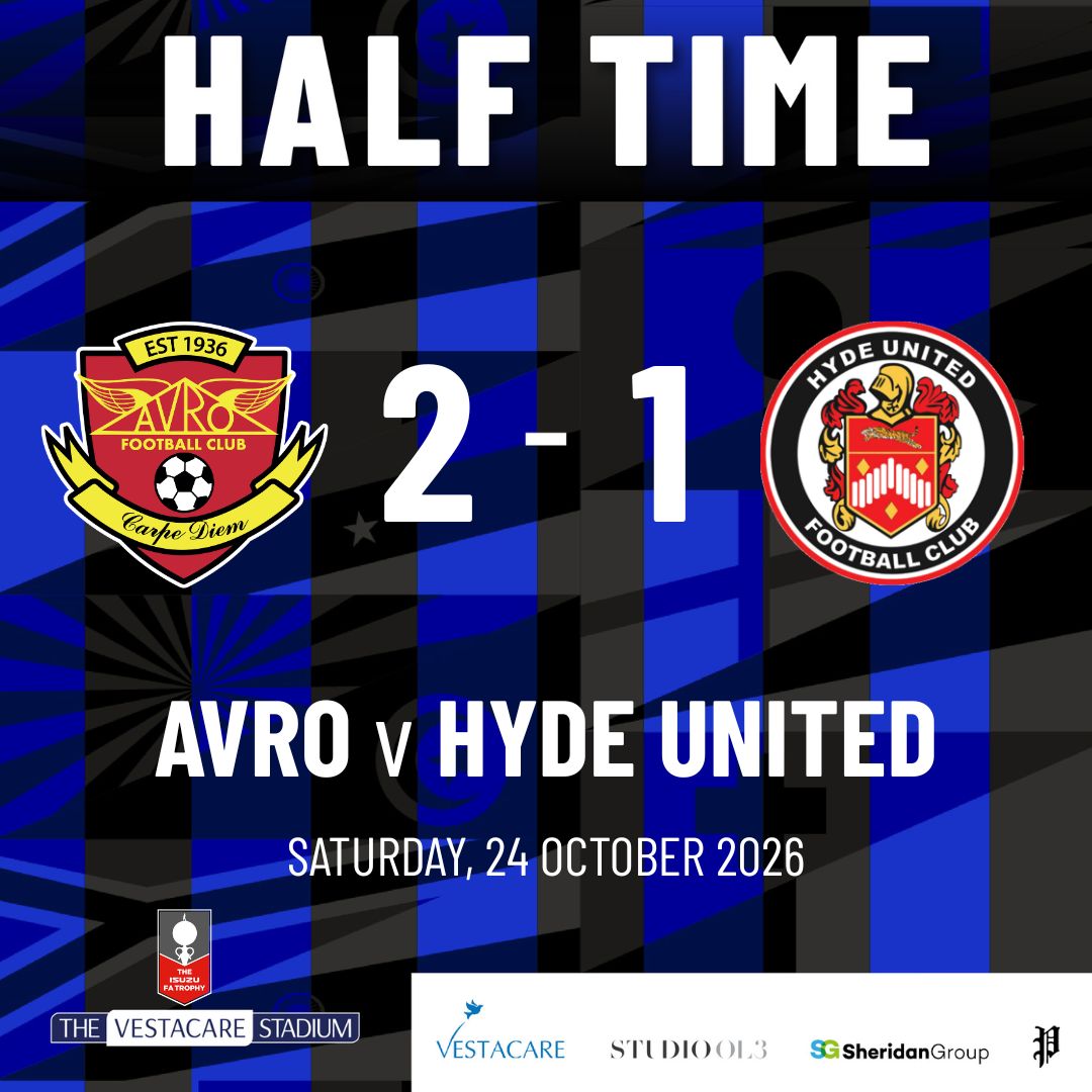 AvroFC's tweet photo. 𝙃𝙖𝙡𝙛 𝙏𝙞𝙢𝙚 
We lead at the break after James Simms scores a 46th-minute goal! 

💙🖤Avro 2-1 Hyde🔴🔴|#UpTheRo|#FATrophy https://t.co/6GnIr860MZ