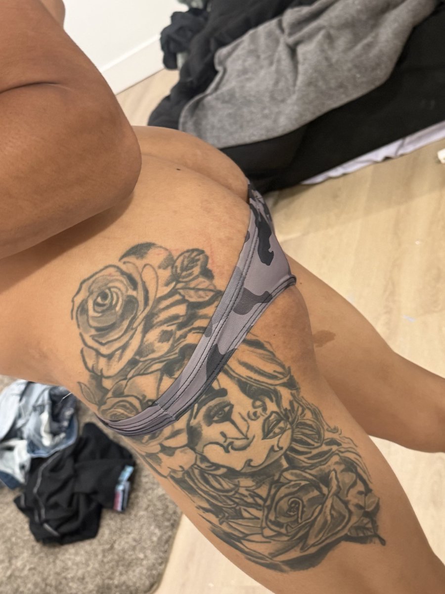 AlejandroB5250's tweet photo. #LatinoBoy #GayLatino #LatinoMen #MiamiGay https://t.co/LFM4mO6c6Y