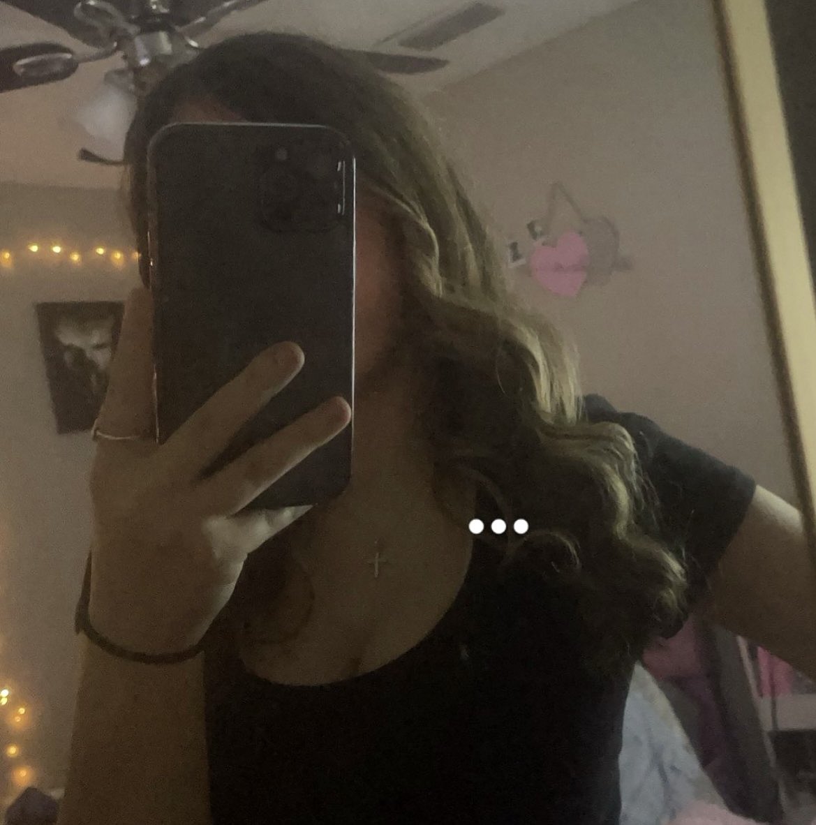 spoinkk's tweet photo. someone please tribute her i’m so obsessed with her please i need to see a load on her i have more pictures but no nudes #snowbunny #hot #cuck #thicc #petite https://t.co/EWOSmTC9xZ