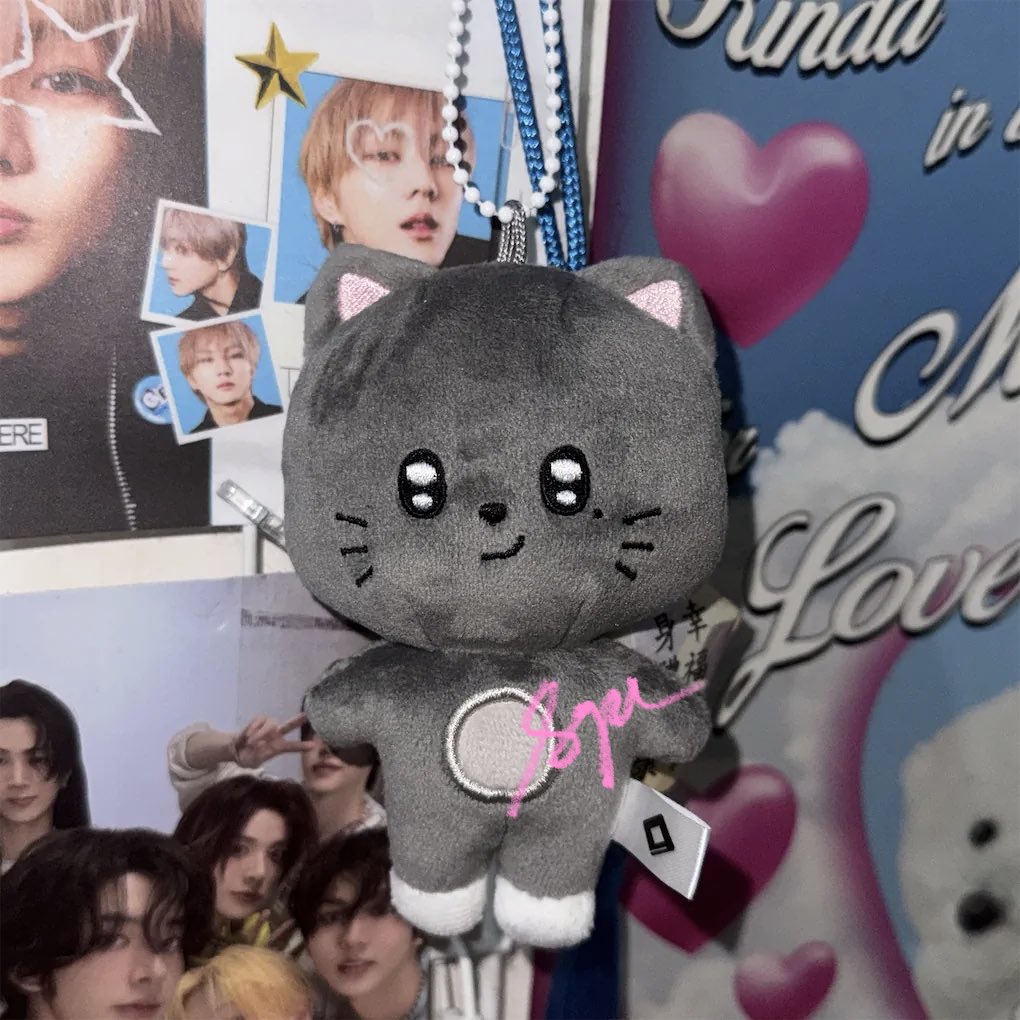 82five's tweet photo. wts lfb ph ahof who we are park han

🪷 hannyangi 10 cm doll keyring
     ✴︎ ₱1,250 | payo

୨୧ with plastic seal &amp; photocard
୨୧ good condition
୨୧ on hand &amp; ready to ship
୨୧ mop: gcash / bpi bank transfer
୨୧ mod: j&amp;t

read t&amp;c first: https://t.co/tJwifaESZX https://t.co/b1O6BspK0L