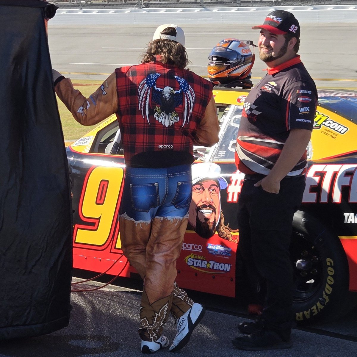 STaranto92's tweet photo. I HAVE to show you Josh Williams' firesuit oh my God dude https://t.co/B2wypWNuUW