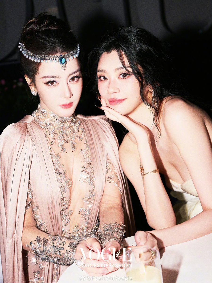 dramasjunkies's tweet photo. HELLOOOO DIVAAAASS 💋 https://t.co/BjgNr94LRb