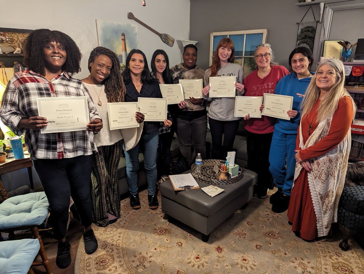 healingtodayusa's tweet photo. Reiki classes in Charlotte for all levels on November 14-15, 2026 https://t.co/7518kc4osB #Charlotte #Gastonia #RockHillSC #hickorync #fortmill #lincolnton #concordnc #ReikiClasses #Reikimaster #reiki #energyhealing #reikitraining #reikihealing #holistic #reikicertification https://t.co/gXfHYWiepr