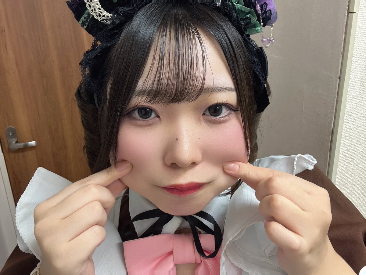 maid_mayuu's tweet photo. もっちりモチモチのほっぺはこちらです⸌̟͂̋⸍̑⸜̑⸝͂ ໋ https://t.co/tKMEFHnmc8