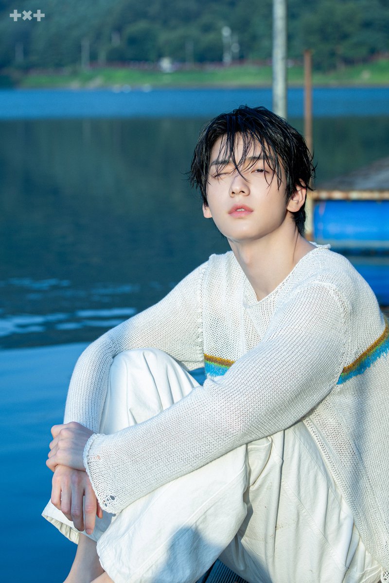TXT_BR's tweet photo. 📸 • 24.10.2026 | WEVERSE

Confiram os bastidores do photoshoot da versão "STORM IS COMING" do mini álbum "PERFECT STORM".

• #SOOBIN 

@TXT_members @TXT_bighit #TOMORROW_X_TOGETHER #TXT #PERFECTSTORM #TXT_PERFECTSTORM #AngelBite #TXT_AngelBite #투모로우바이투게더 https://t.co/jpVzDW17Z8