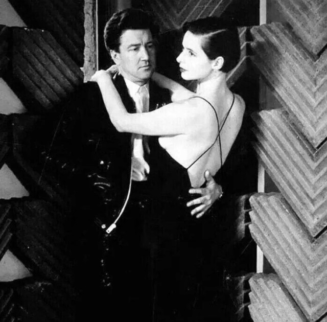 TheCinesthetic's tweet photo. David Lynch &amp; Isabella Rossellini photographed by Helmut Newton, 1988. https://t.co/UuzImG5uJ2