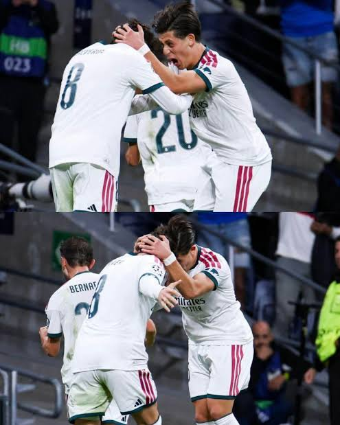 VictoriusRM's tweet photo. 3ª CONCLUSIÓN Y OPINIÓN PERSONAL:

Indirectamente, Fede Valverde desde esa banda derecha se convierte en una nueva arma para el Real Madrid, la importancia de aparecer y no tanto la de estar.

Con campo por delante puede dar vuelo a su explosividad y a las características que, en mi opinión, le convierten en uno de los mejores laterales derechos del mundo en bruto.

Además, favoreces a un Arda que, con campo por delante y en un centro del campo donde nada termina de funcionar, puede convertirse en el integrador que ayude al Madrid a paliar esa evidente carencia de fútbol en el medio.

El Madrid tiene muchos problemas, pero una de las grandes soluciones que puede encontrar este Real Madrid de Mourinho pasa por Fede en la derecha y Güler en una posición más retrasada junto a Jude y Tchouaméni.