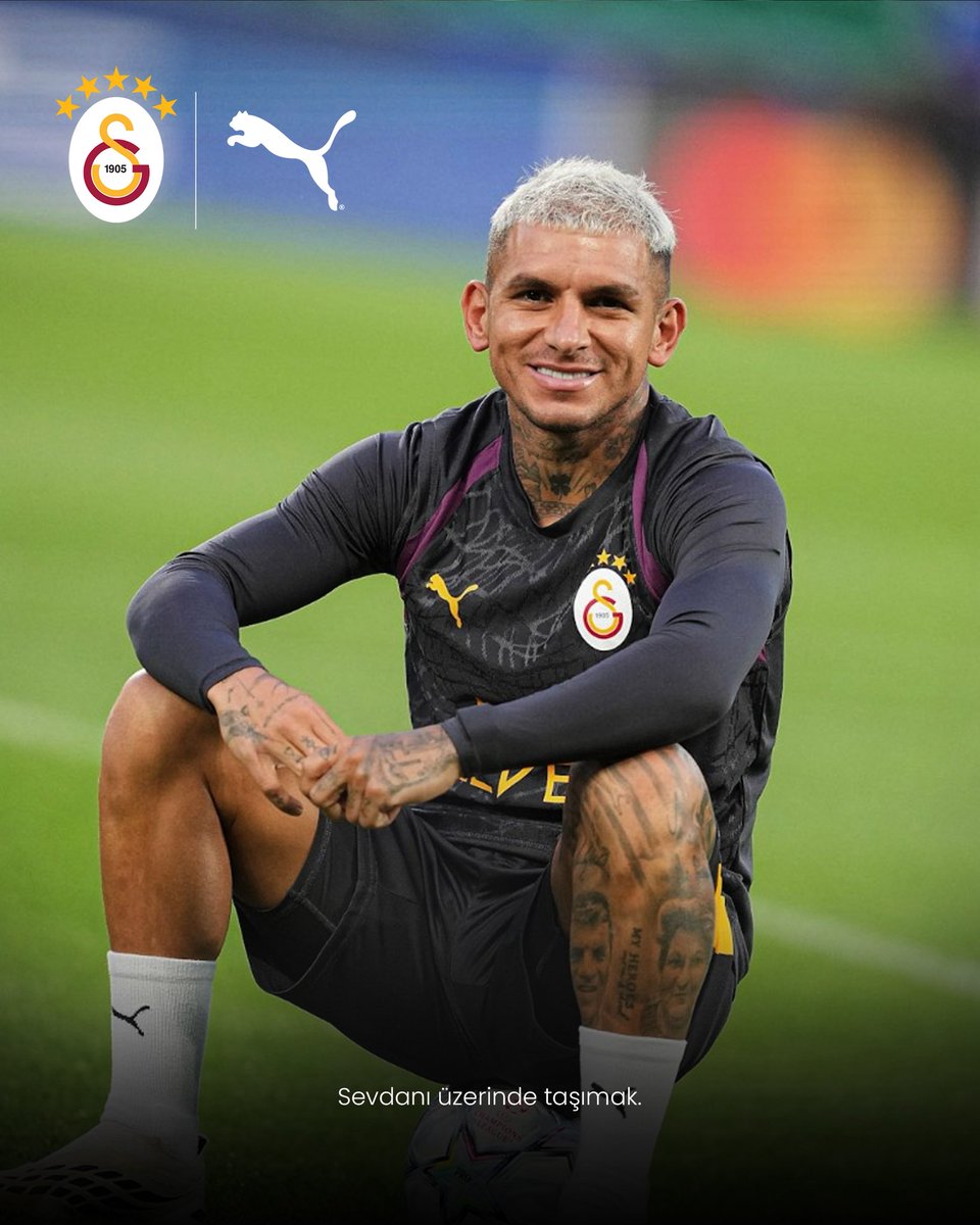 GSStore's tweet photo. Bizim için Galatasaray, hayatın her anında. 💛❤️

Galatasaray Puma Koleksiyonu ile sahadaki tutkuyu günlük stiline taşı, armana her an eşlik et! 🦁

Maç günü hazırlıklarını tamamlamak için #ŞimdiGSStoreZamanı 🙌

📲 https://t.co/TkShTGBFqB https://t.co/SLssBaMGBD