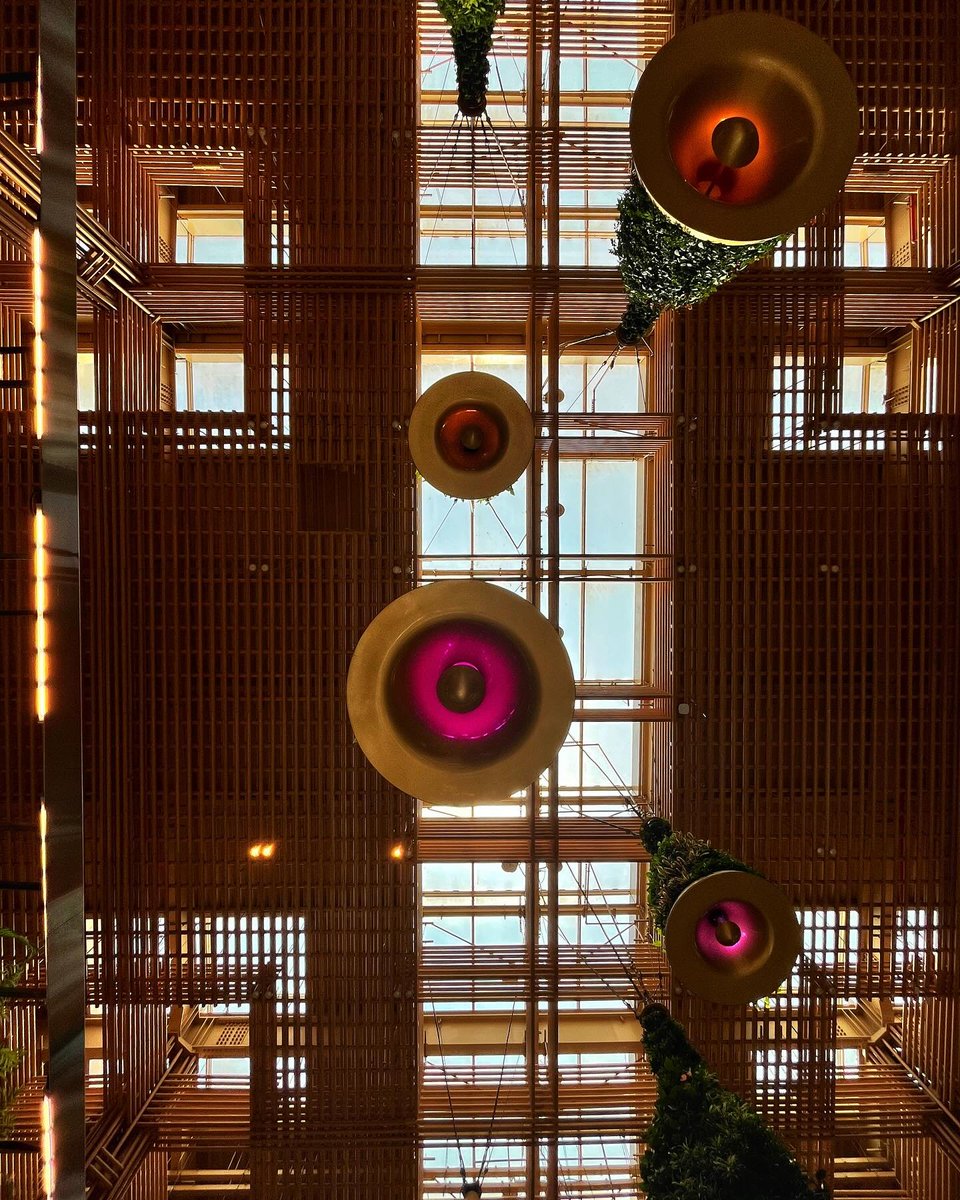 lalitgrateful's tweet photo. Can we all collectively agree that Bengaluru has the most beautiful airport in India? https://t.co/RhQjNInv9V