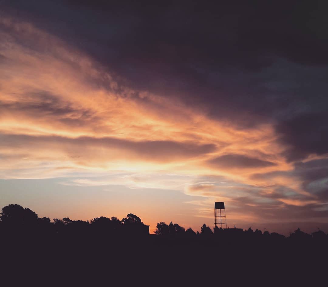 Esinti571's tweet photo. Atardeceres mágicos. https://t.co/ySMpK8z6K5
