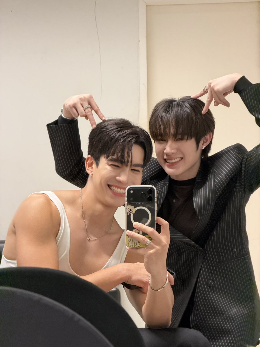 mmaxmaxxxx's tweet photo. เมี๊ยววววว https://t.co/Kl5Z43BdQ0