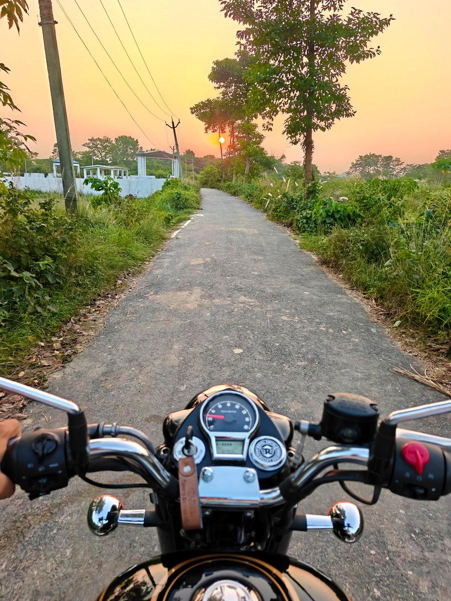 saurabhsawarn1's tweet photo. Evening like this 🌄♥️

Full sukoon 🌿🕊️✌️ https://t.co/aFIbntgWqc
