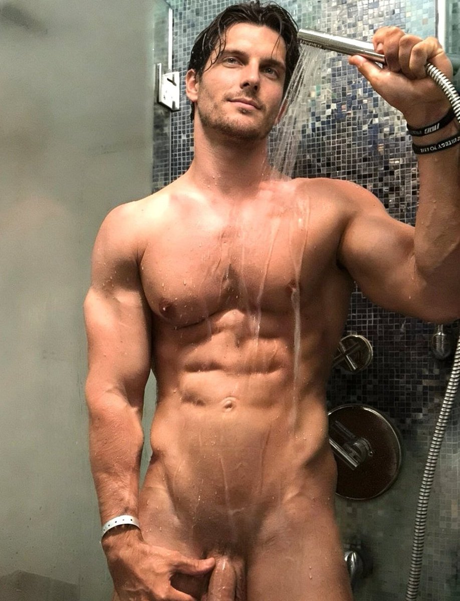 itspatrickvip's tweet photo. Stepped into the shower just to clean off. A few minutes later all I can think about is someone coming in and spoiling me properly. https://t.co/zfqig27pi7