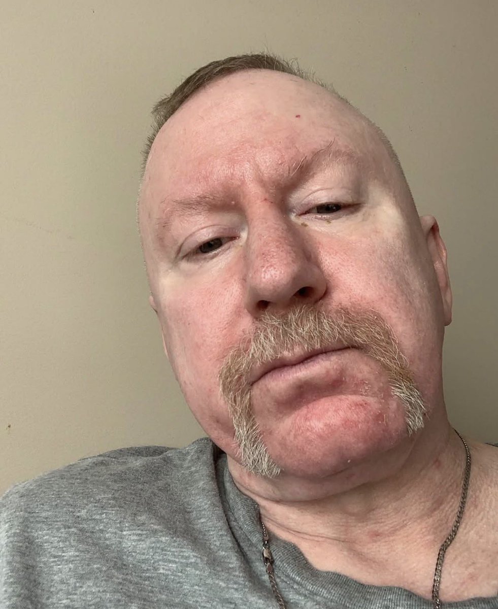 WilliamJamazm9's tweet photo. Can we chat https://t.co/4Z6KEmtQ40