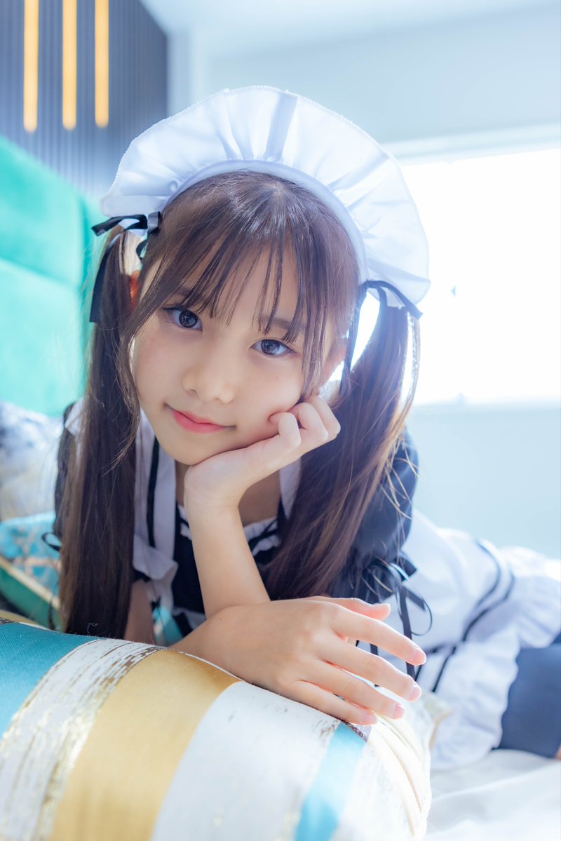 nb0249342484335's tweet photo. メイドあかりちゃん①

Model:空条あかりちゃん

思ったより
めちゃくちゃ
人懐っこい感じでびっくり🤩笑

#空条あかり
#あかりん
#AlicegirlsF4 https://t.co/YJggt2ezcW