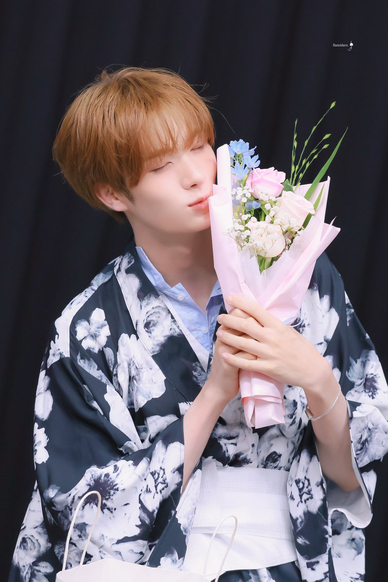 jjxx15_'s tweet photo. 우왓.. https://t.co/3Yu6ercQGS