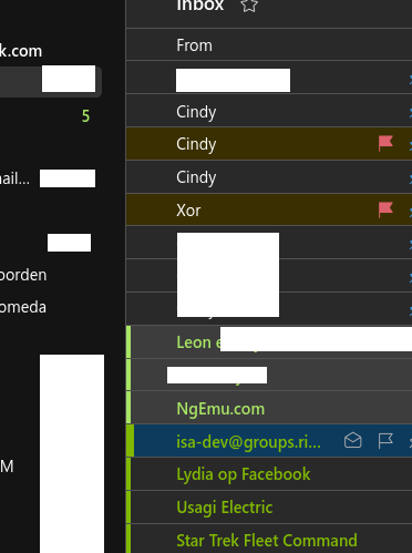 CodeAsm_'s tweet photo. That moment you truly realize @Microsoft is making web outlook terrible. to sellect multiple emails i have to "right click" now? where the bullet points selection go, or selecting a range?

I hate it, might switch email adress or something. https://t.co/PqRx6XNPAx