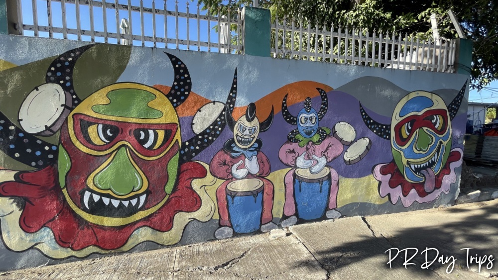 PRDayTrips's tweet photo. Good Morning from #PuertoRico - Ponce Vejigante Mural #estaesmiisla https://t.co/E7LAvQP5Xf