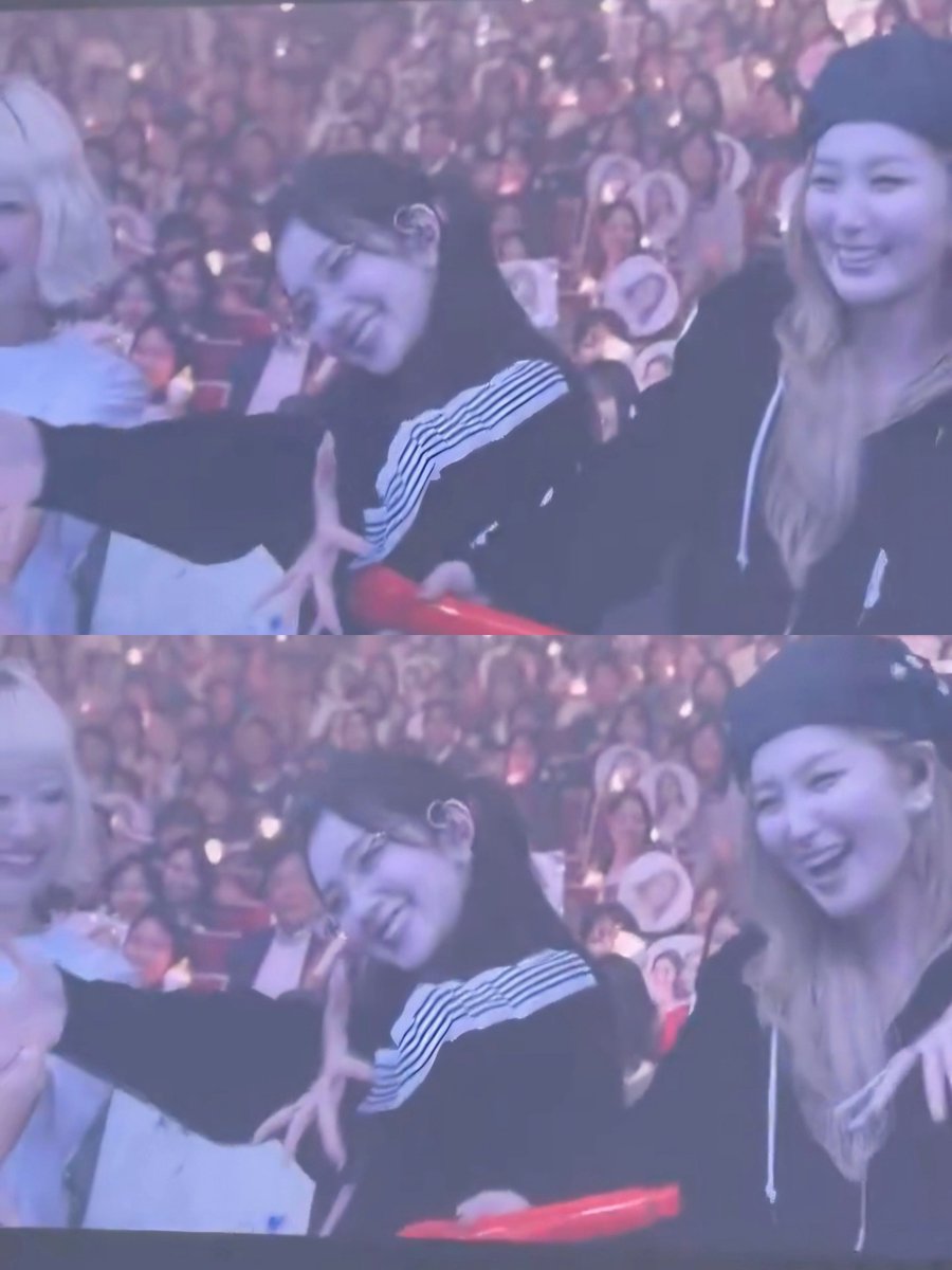 9TIMExD's tweet photo. 🐻🐰🤗 https://t.co/iJ0OT9IWkT