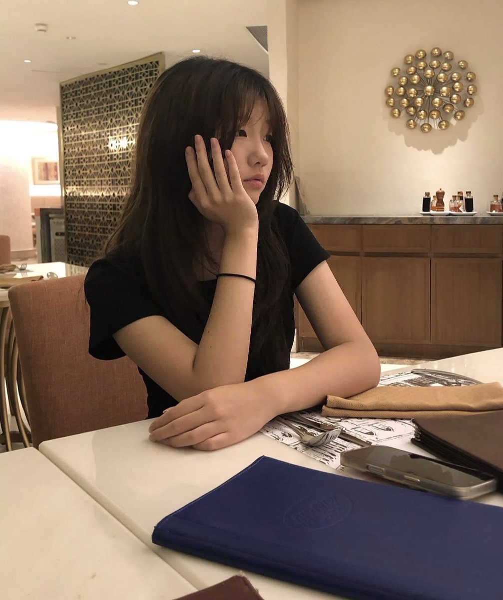 doan1753603's tweet photo. 이름:  김유하
나이:  중1
지역:  필리핀 클락
학교:  westfields international school 
주소: 클락
#지인 #지인박제 #지인능욕 #능욕 https://t.co/NMrkcG3hiP