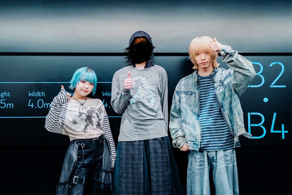 NMNL_staff's tweet photo. Thanks!!
『𝗡𝗢𝗠𝗘𝗟𝗢𝗡 𝗡𝗢𝗟𝗘𝗠𝗢𝗡 𝟮𝗺𝗮𝗻 𝗟𝗶𝘃𝗲 "𝗖𝗔𝗡𝗩𝗦"』 
/w なとり

ご来場いただいた皆さま、誠にありがとうございました🙌

なとりさんとバチバチの2マンライブ💥
対戦ありがとうございました💪

photo by @seijiro243 

#ノーメロ_CANVS https://t.co/tOAMiTLhaW