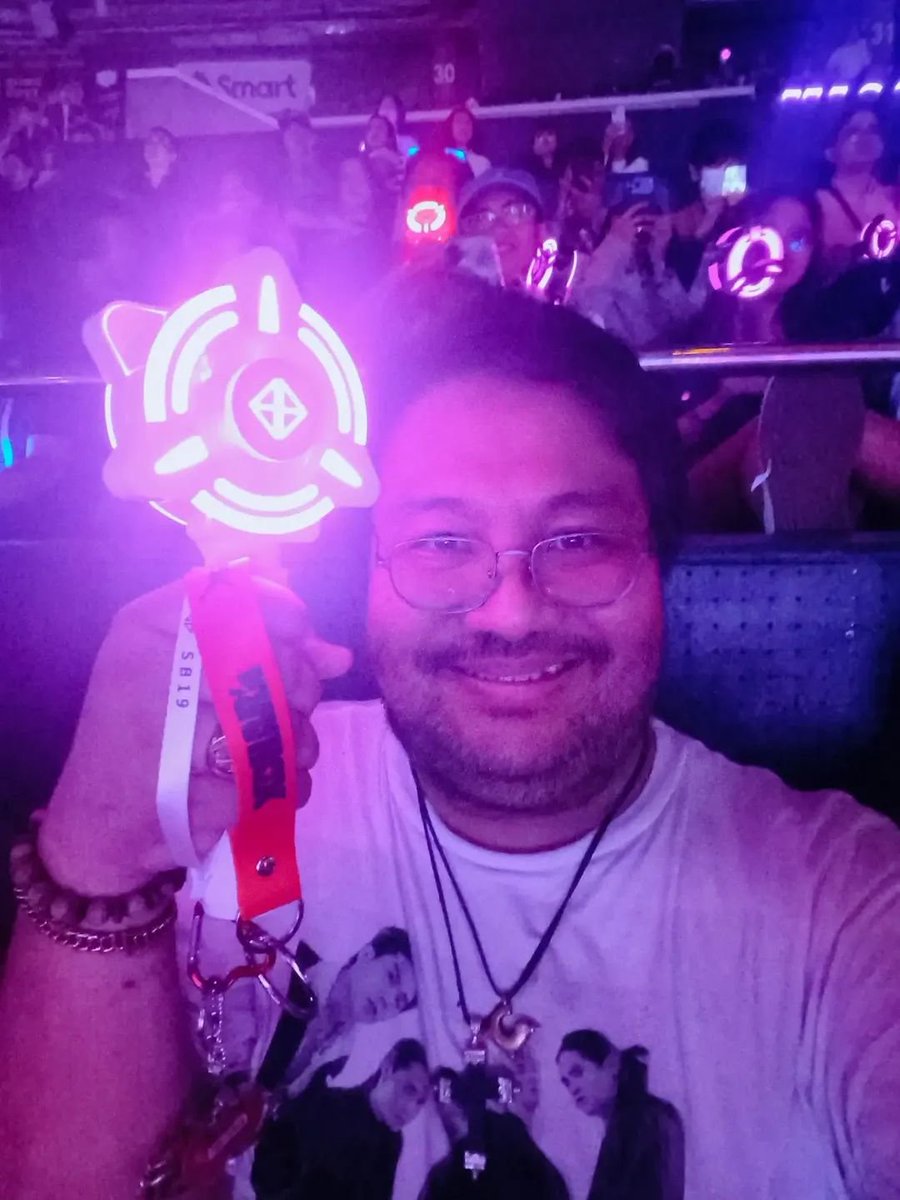 Xiao_Chua's tweet photo. Officially XORAS!

The name of the fandom of XONARA 

Great job girls, you owned the stage my babies!

ATM enjoying One Zone Fest!

Sa wakas, after many years may ELESBI na!

Great job SB19 Official and 1Z ENTERTAINMENT puno na naman Araneta ng A'Tin!!! https://t.co/BtvCIIoJOc