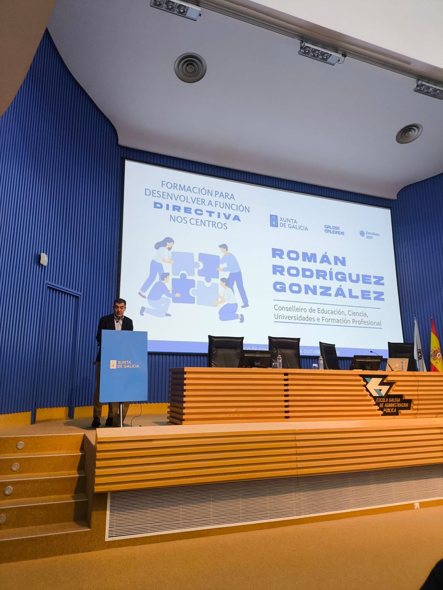 CAFIgalicia's tweet photo. ✳️ Segunda xornada da ‘Formación para desenvolver a función directiva nos centros’ con 260 docentes 👩‍💼👨‍💼.
🔗 Inaugura Román Rodríguez @RomanLalin, conselleiro de Educación, Ciencia, Universidades e FP.
 #G2601164 💡#EquiposDirectivos https://t.co/evS9pm8Enb