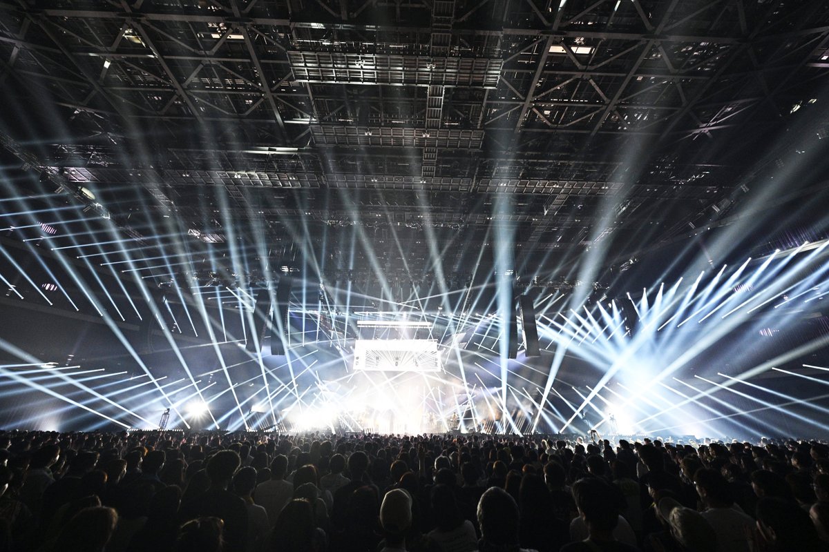yuzu_official's tweet photo. ￣￣￣￣￣￣￣￣￣￣￣￣

ゆず 30周年開幕記念ライブ
　　 心をとめないで

＿＿＿＿＿＿＿＿＿＿＿＿

2026.10.24 Kアリーナ横浜 DAY2 

#ゆず_心をとめないで #ゆず_30周年開幕